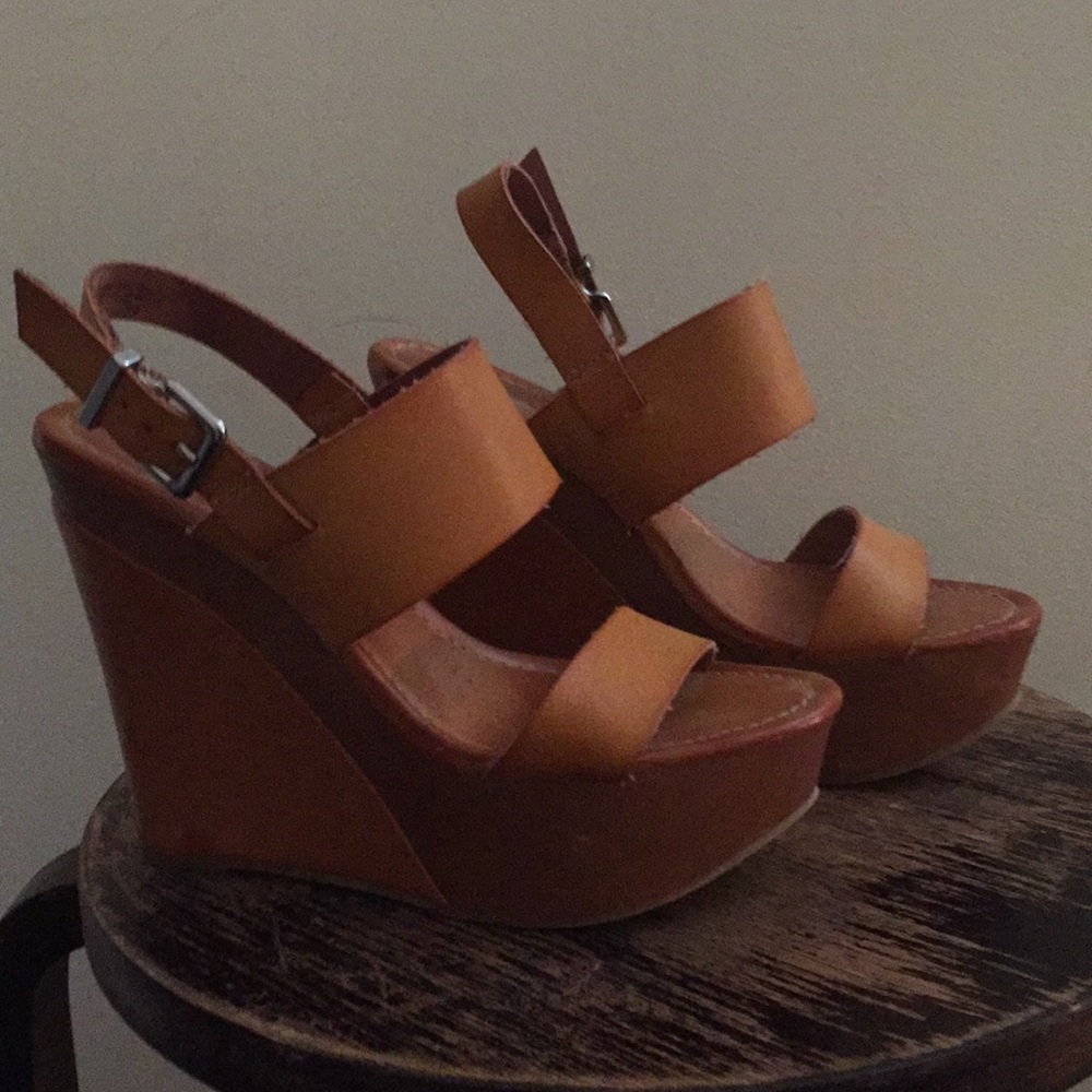 Express Wedges